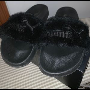 Rihanna Fenty Puma Furry Slides